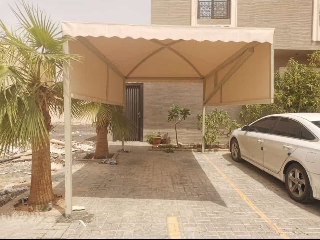 تركيب مظلات سيارات بأعلى معايير الجودة لمختلف الأغراض والمواقع.