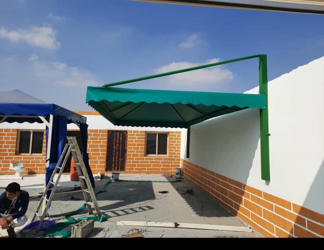 مظلات بلاستيك: مميزات: خفيفة الوزن وسهلة التركيب